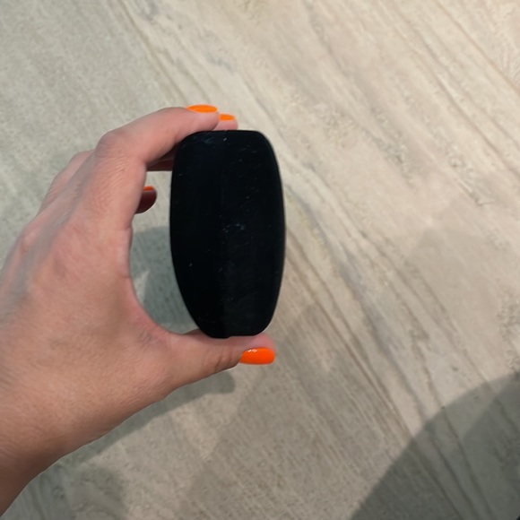 Gucci sunglass case - Picture 3 of 4